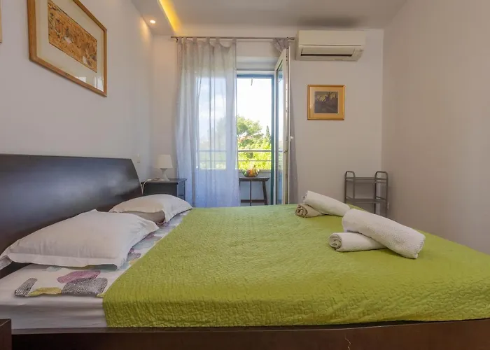 Apartment Aviani